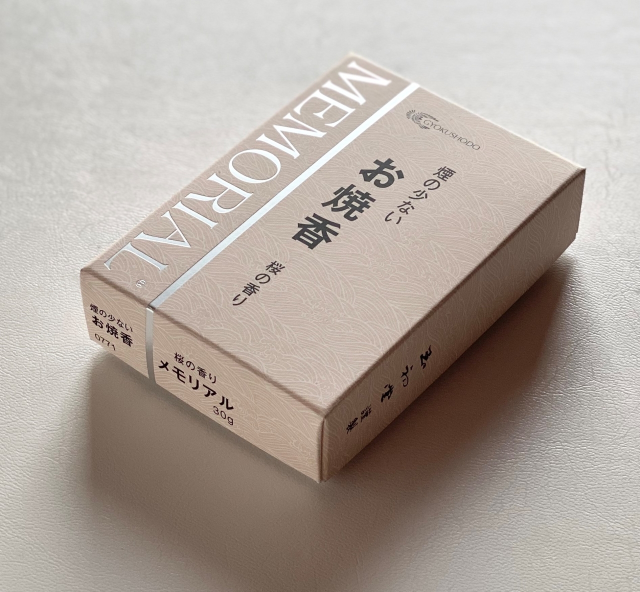 【新製品】煙の少ない焼香 メモリアル桜の香り